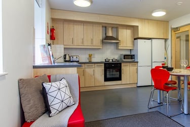1 bed flat, De Walden Way, City Centre, Bradford, BD71BD - Image 15